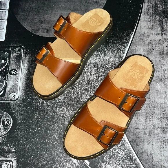 NEW Dr. Martens Sandal